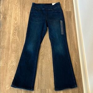 American Eagle Outfitters - High Rise Kick Boot Pull On Jeans